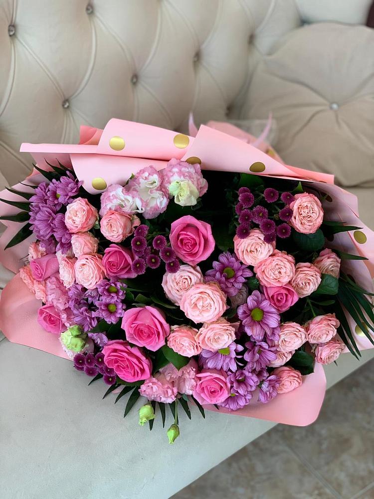 Букет цветов из: Хризантемы, Розы и Лизиантусы в Мещерское