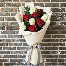 Букет цветов из:  Розы в Мещерское