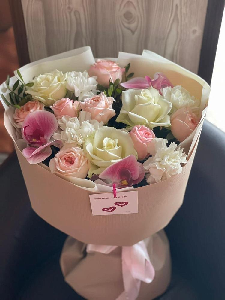 Букет цветов из: Орхидеи, Розы и Гвоздики в Мещерское