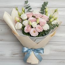 Букет цветов из:  Лизиантусы в Мещерское