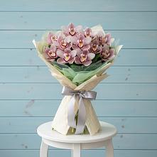 Букет цветов из:  Орхидеи и Розы #REPLACE_PRED# Мещерское