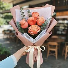 Букет цветов из:  Розы в Мещерское