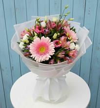 Букет цветов из:  Герберы, Альстромерии и Лизиантусы в Мещерское