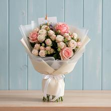 Букет цветов из:  Розы в Мещерское