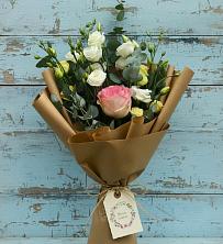 Букет цветов из:  Розы и Лизиантусы в Мещерское