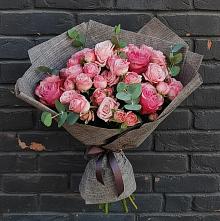 Букет цветов из:  Розы в Мещерское