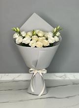 Букет цветов из:  Розы и Лизиантусы в Мещерское